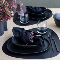 LIND DNA Bull Placemat Curve -Huis Keuken 31511 01 6 EnvironmentImage 4a25a1dbc6