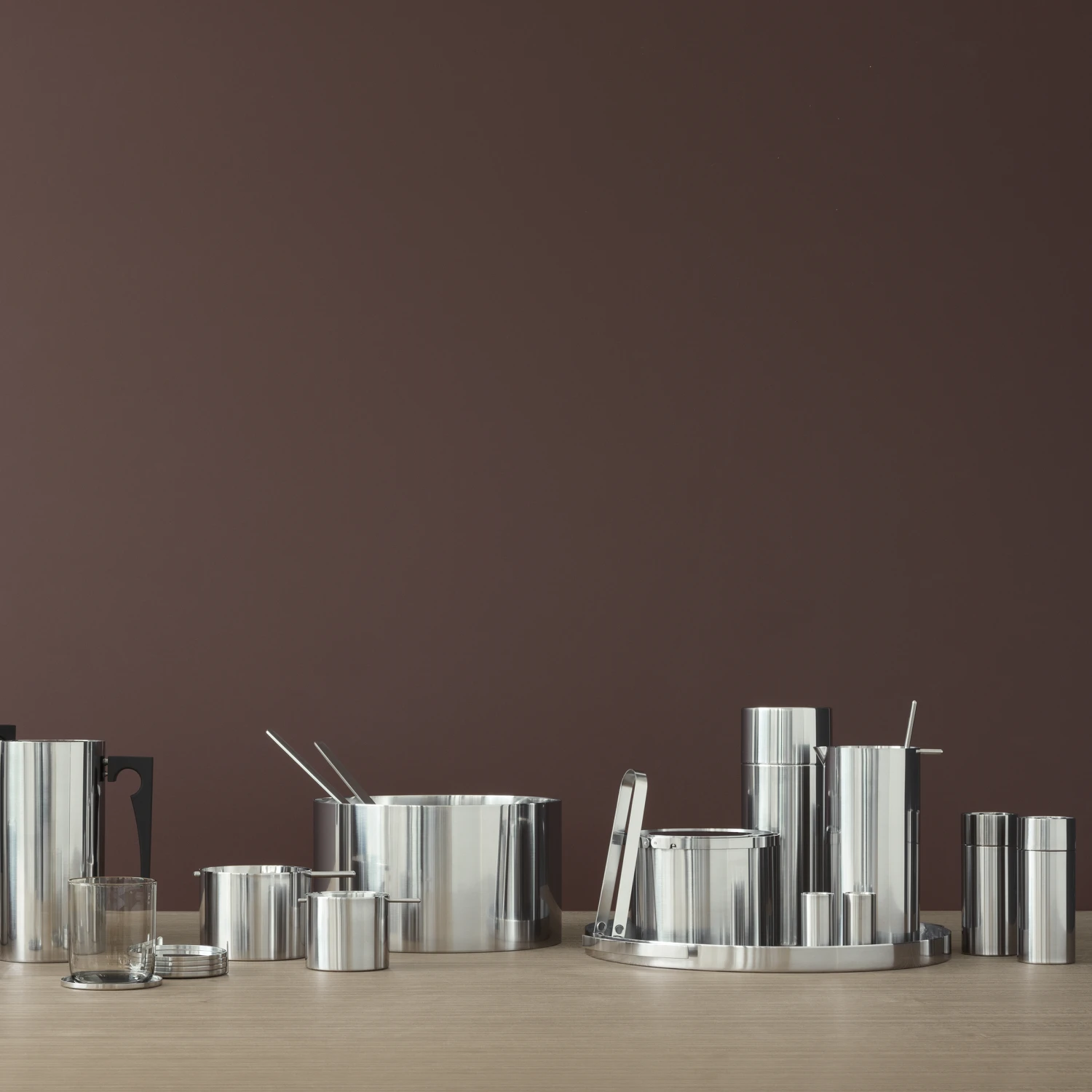 Stelton AJ Cylinda-line Asbak Groot 4 Stelton AJ Cylinda-line Asbak Groot - Afbeelding 2