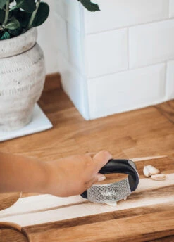 Dorre Garli Knofloofpers 7 Dorre Garli Knofloofpers -Huis Keuken 505956 01 10 EnvironmentImage d2e37d6c76