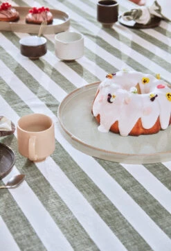 OYOY Striped Tafelkleed 140x200 Cm -Huis Keuken 513180 01 2 EnvironmentImage 597b237e34